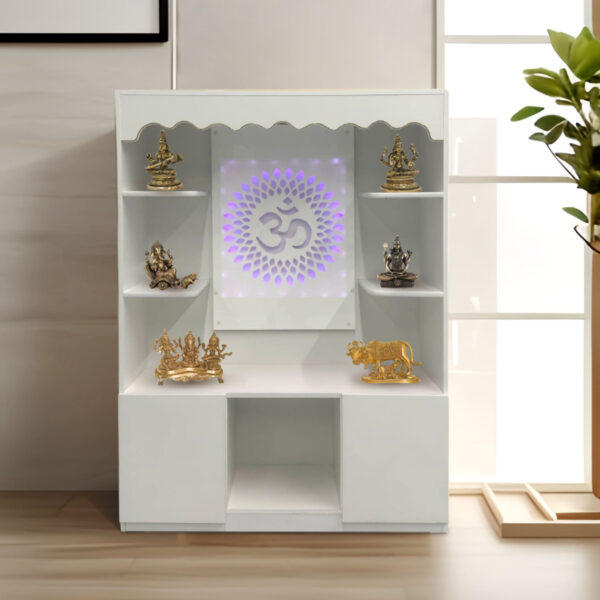 Temple MC 104